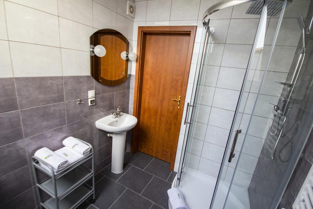 Royal House Panzió Gdańsk Szoba fotó